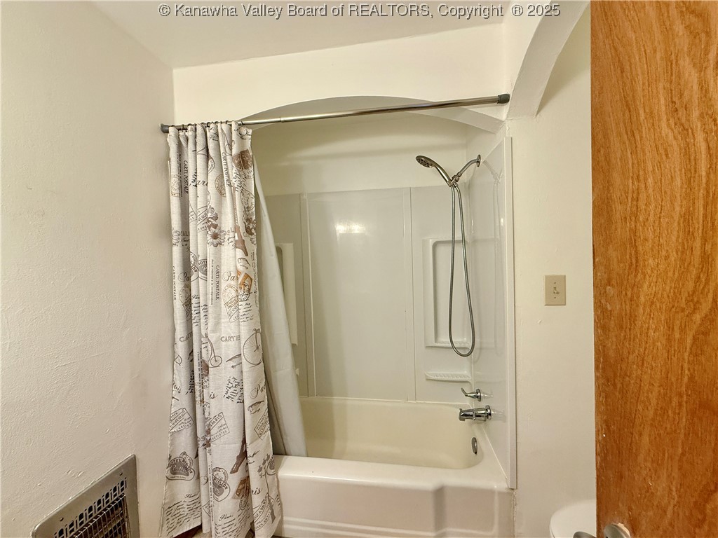 104 Graceland Circle