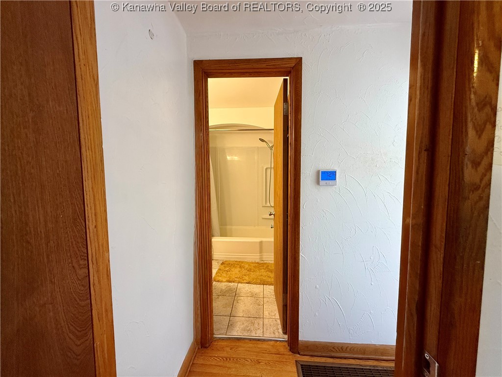 104 Graceland Circle