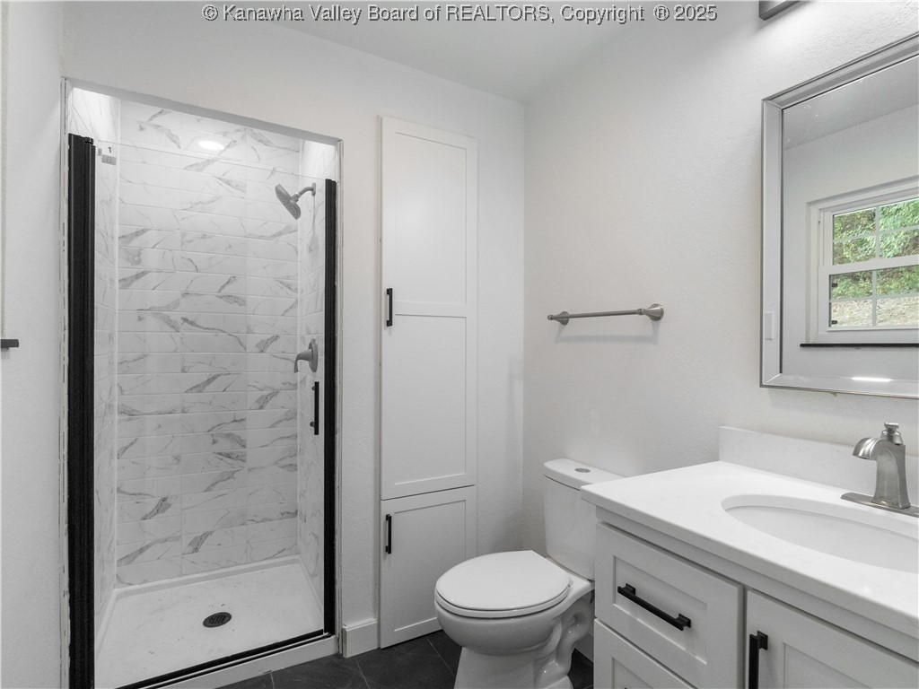 1712 Shadybrook Road