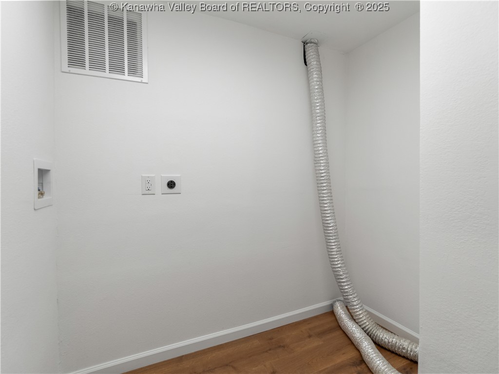 1712 Shadybrook Road