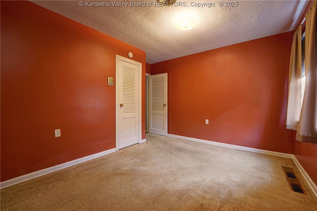 6551 Roosevelt Avenue