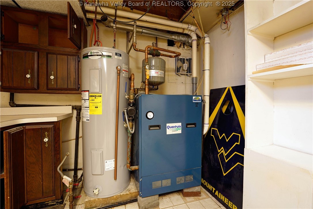 6551 Roosevelt Avenue