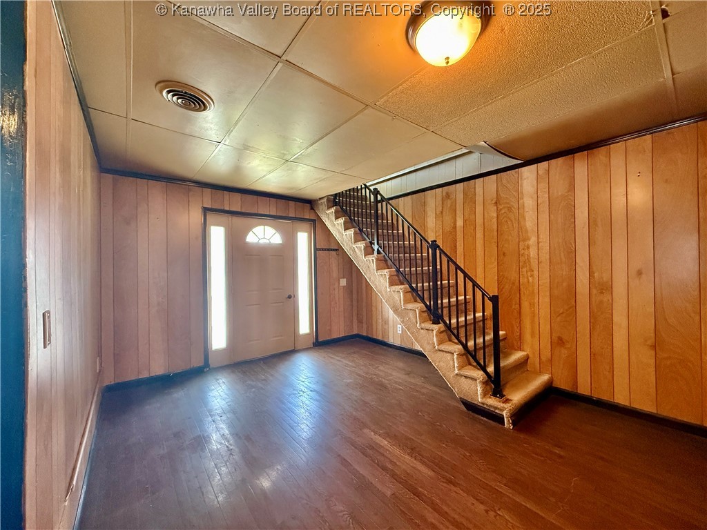 5207 Swiss Drive