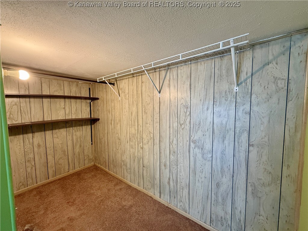 5207 Swiss Drive