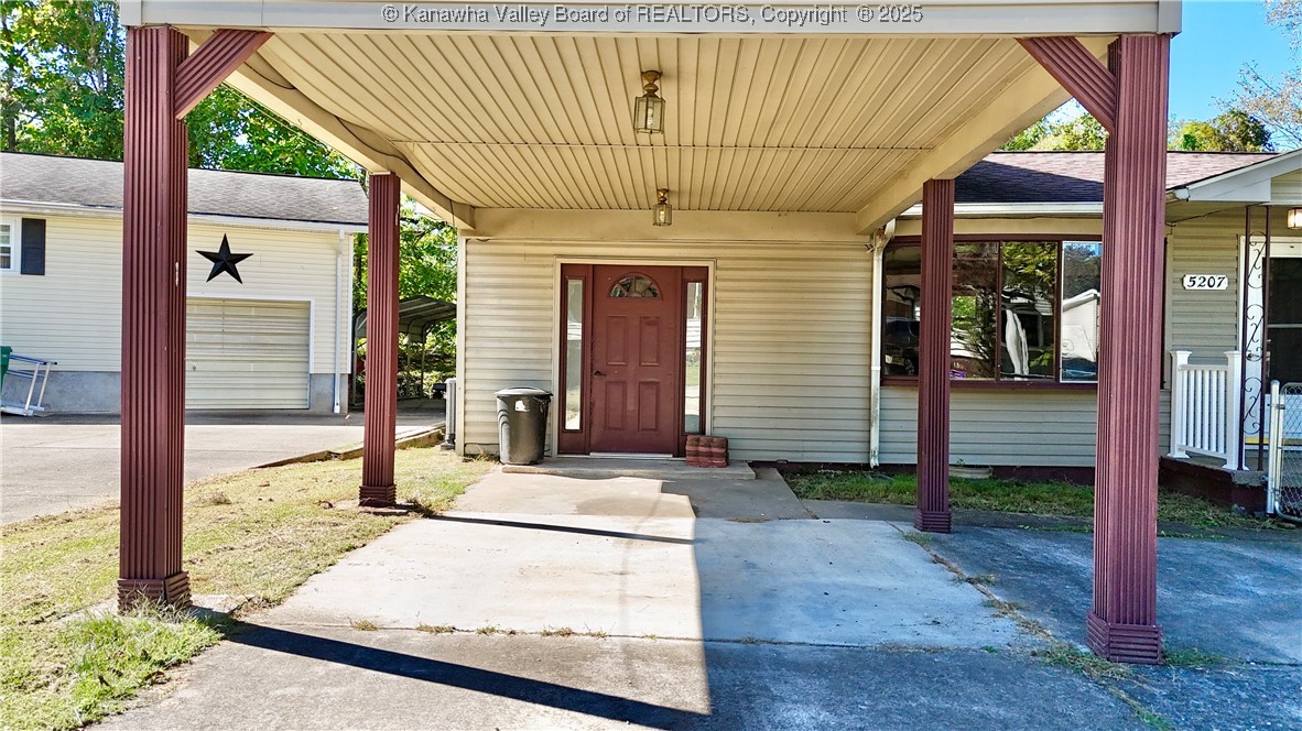 5207 Swiss Drive