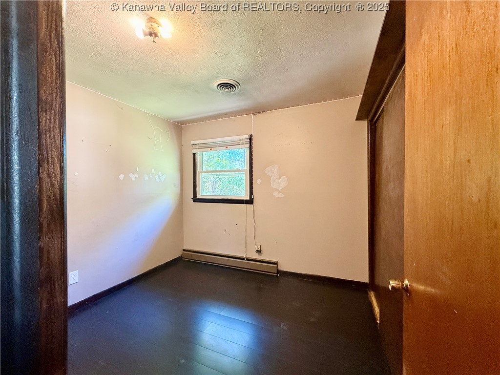 5207 Swiss Drive