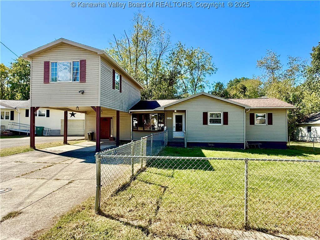 5207 Swiss Drive