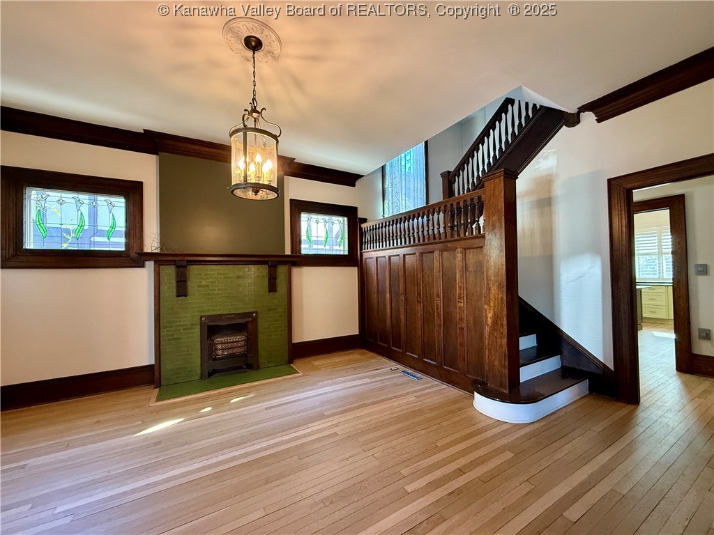 1565 Quarrier Street