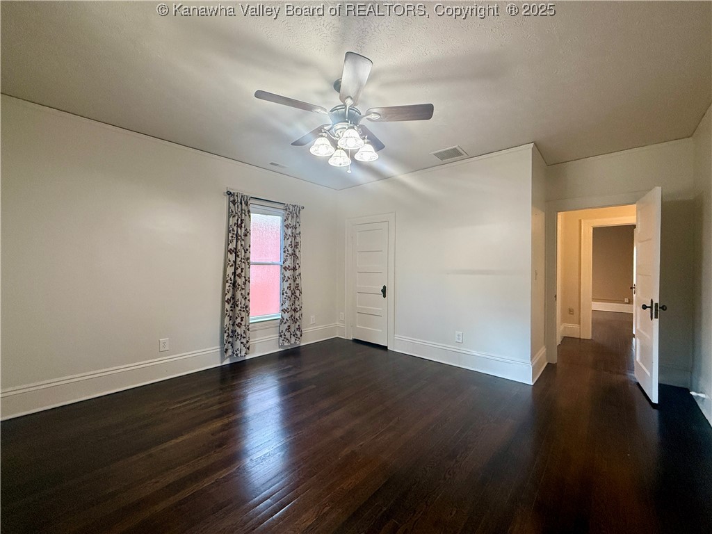 1565 Quarrier Street