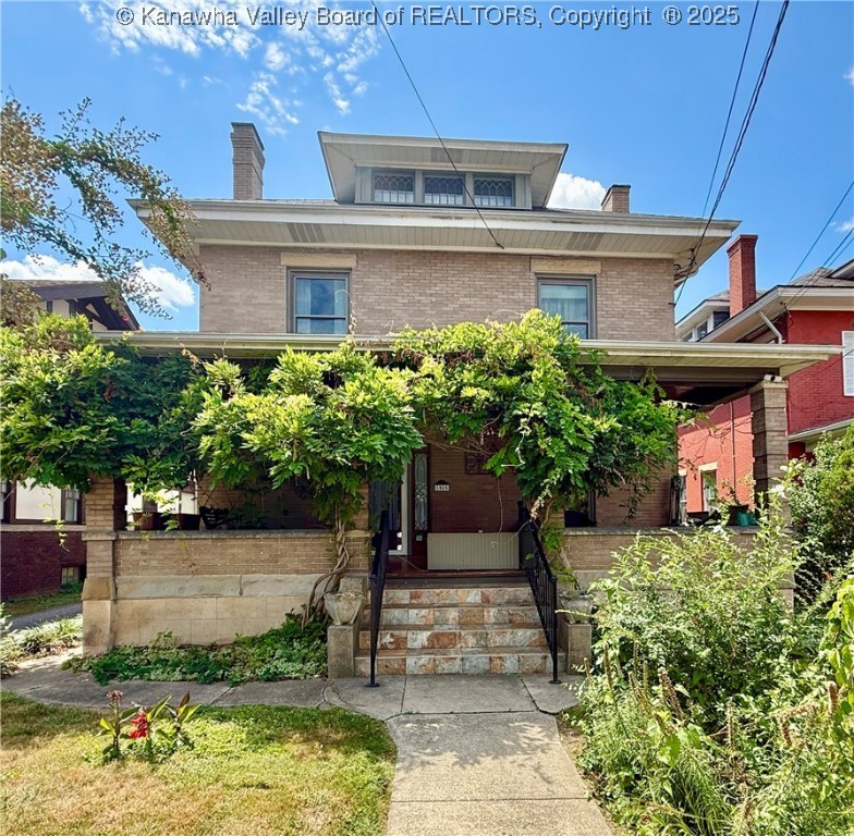 1565 Quarrier Street