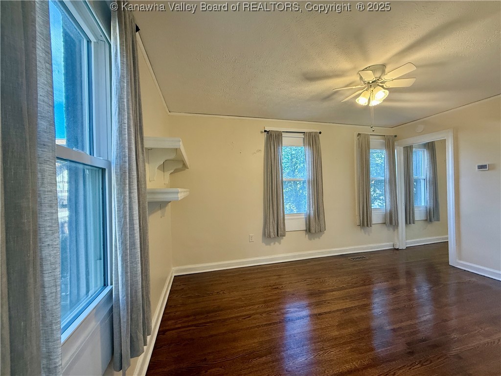 1565 Quarrier Street