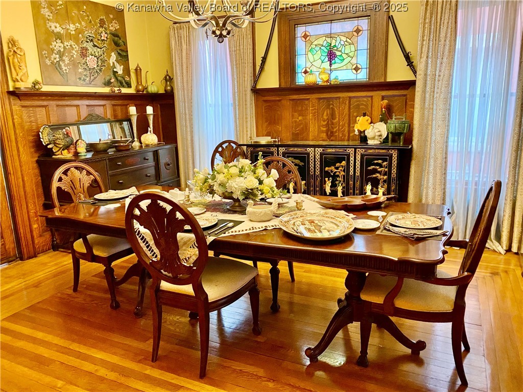 1565 Quarrier Street