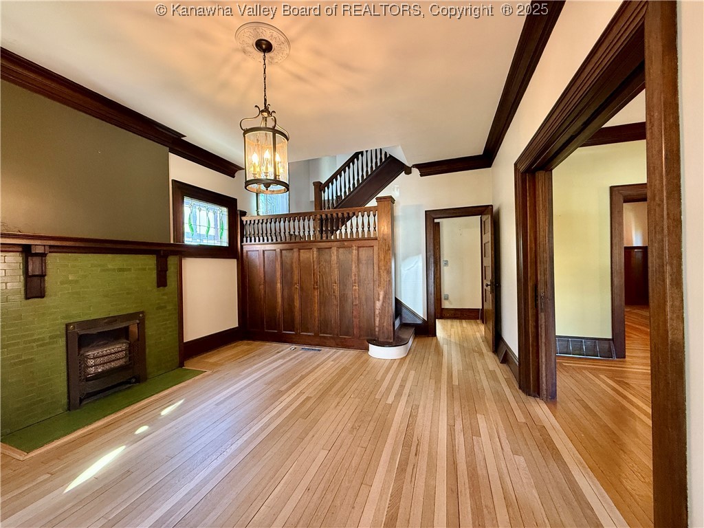 1565 Quarrier Street