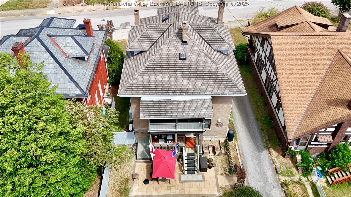 1565 Quarrier Street