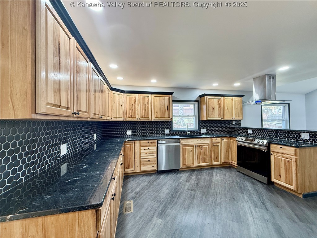 82 Williamton Grove Drive