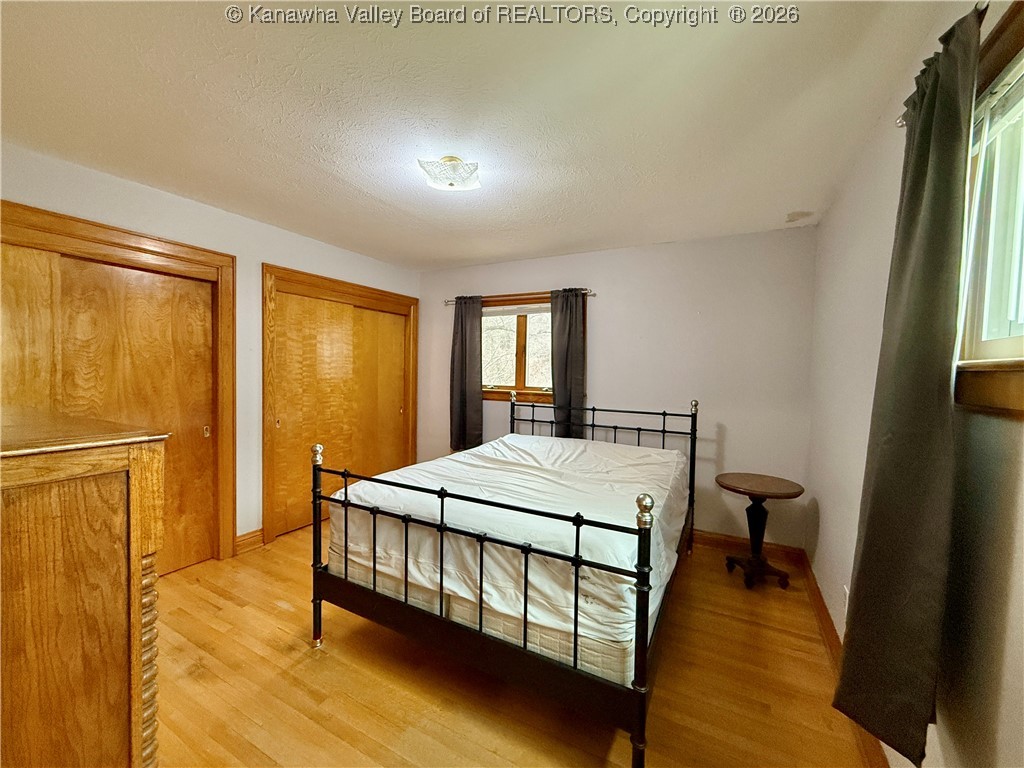 3013 Ridgeview Drive