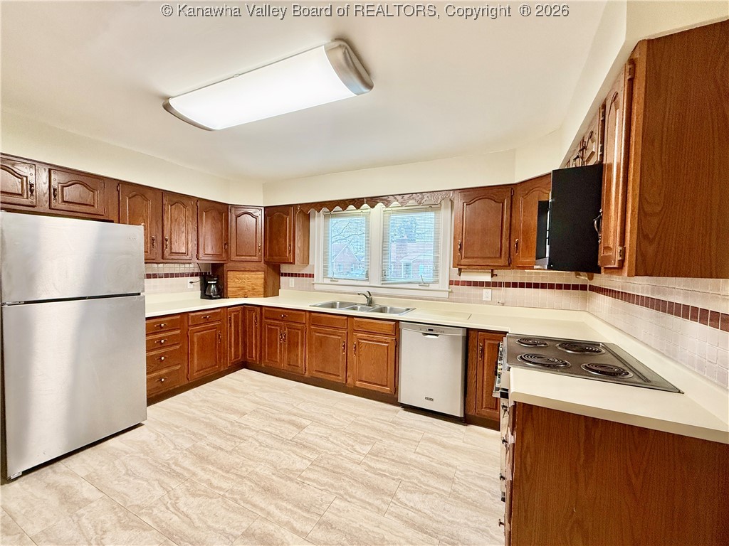 3013 Ridgeview Drive