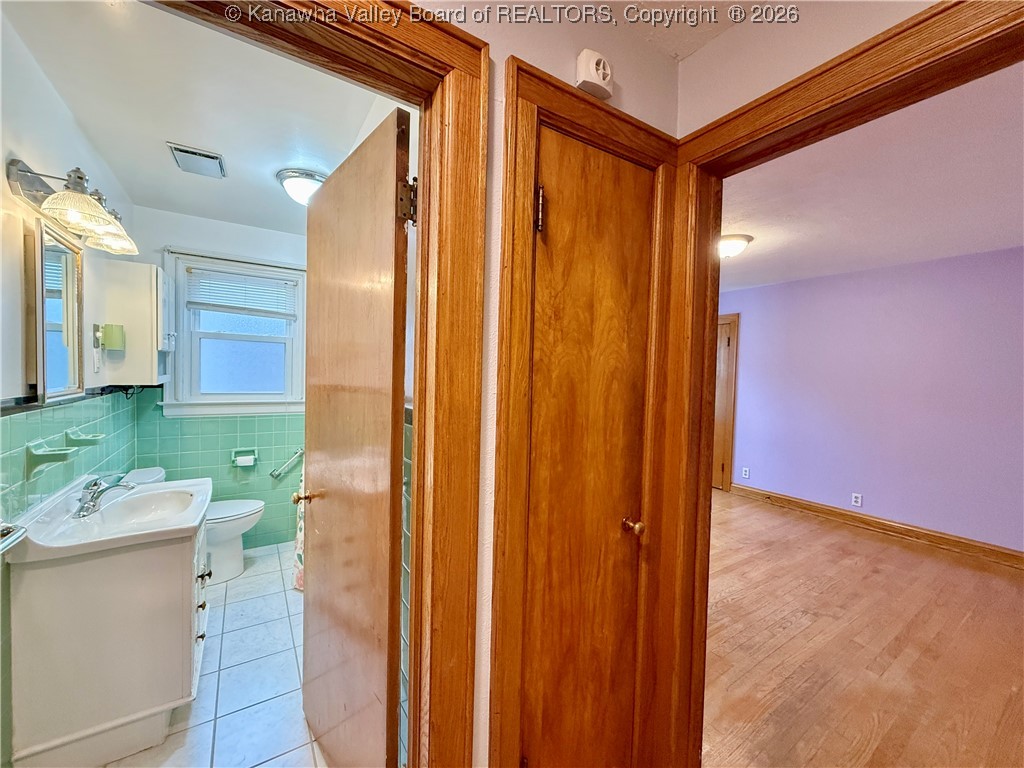 3013 Ridgeview Drive