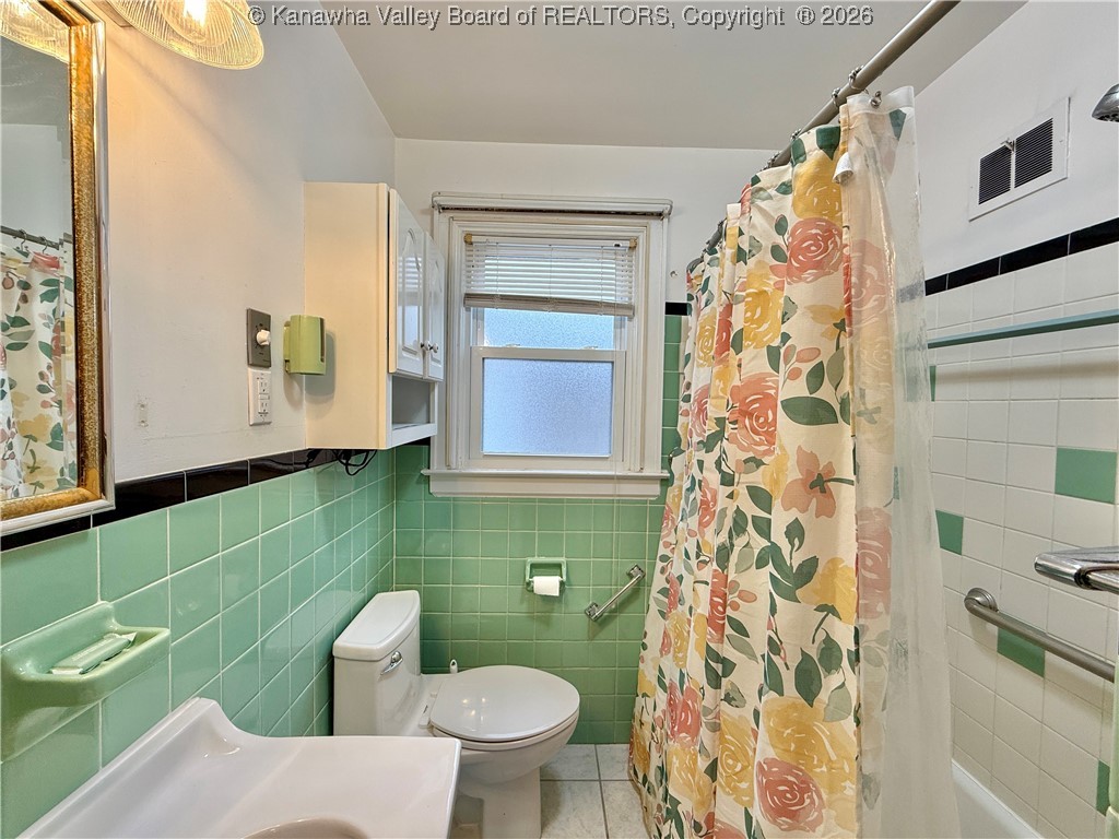 3013 Ridgeview Drive