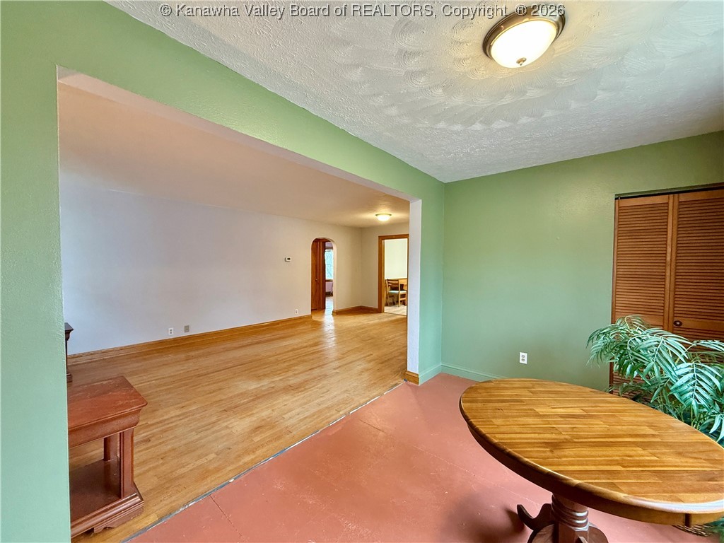 3013 Ridgeview Drive