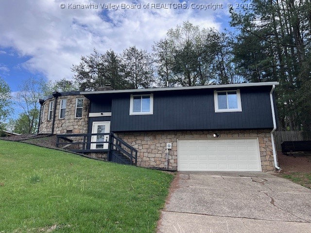 123 Woodbridge Drive