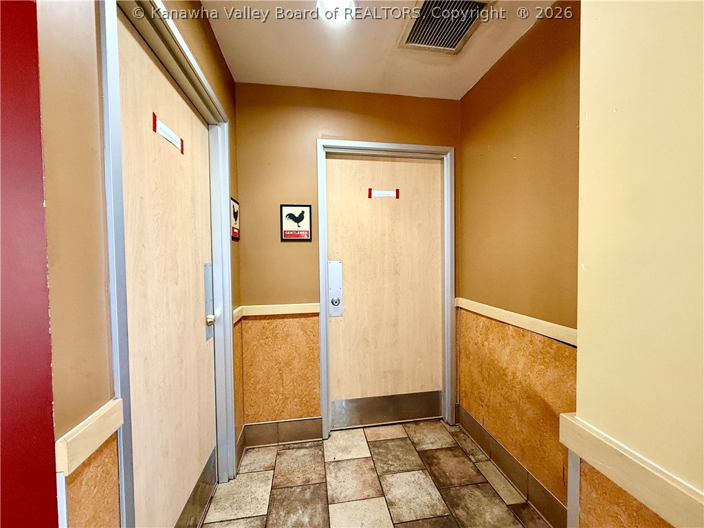 741 W Washington Street