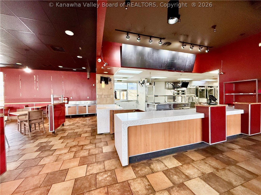 741 W Washington Street