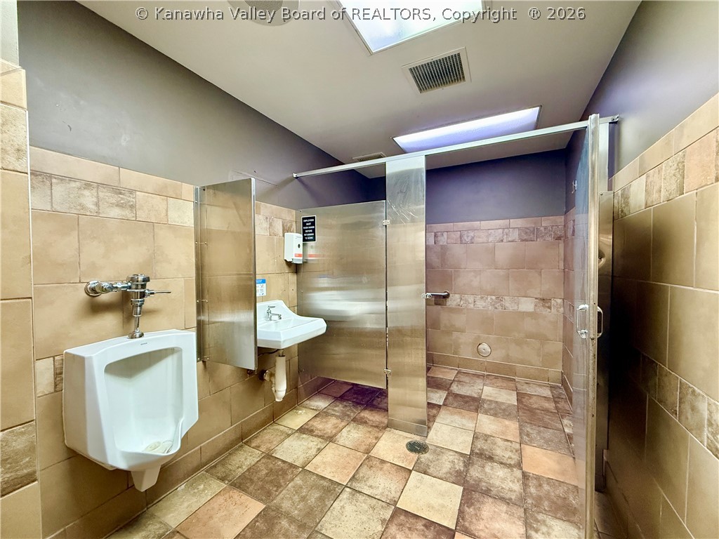 741 W Washington Street