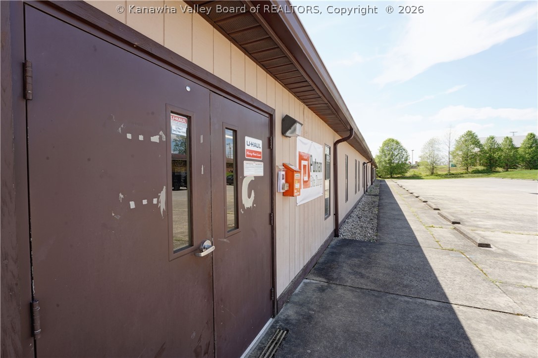 3979-R Teays Valley Road