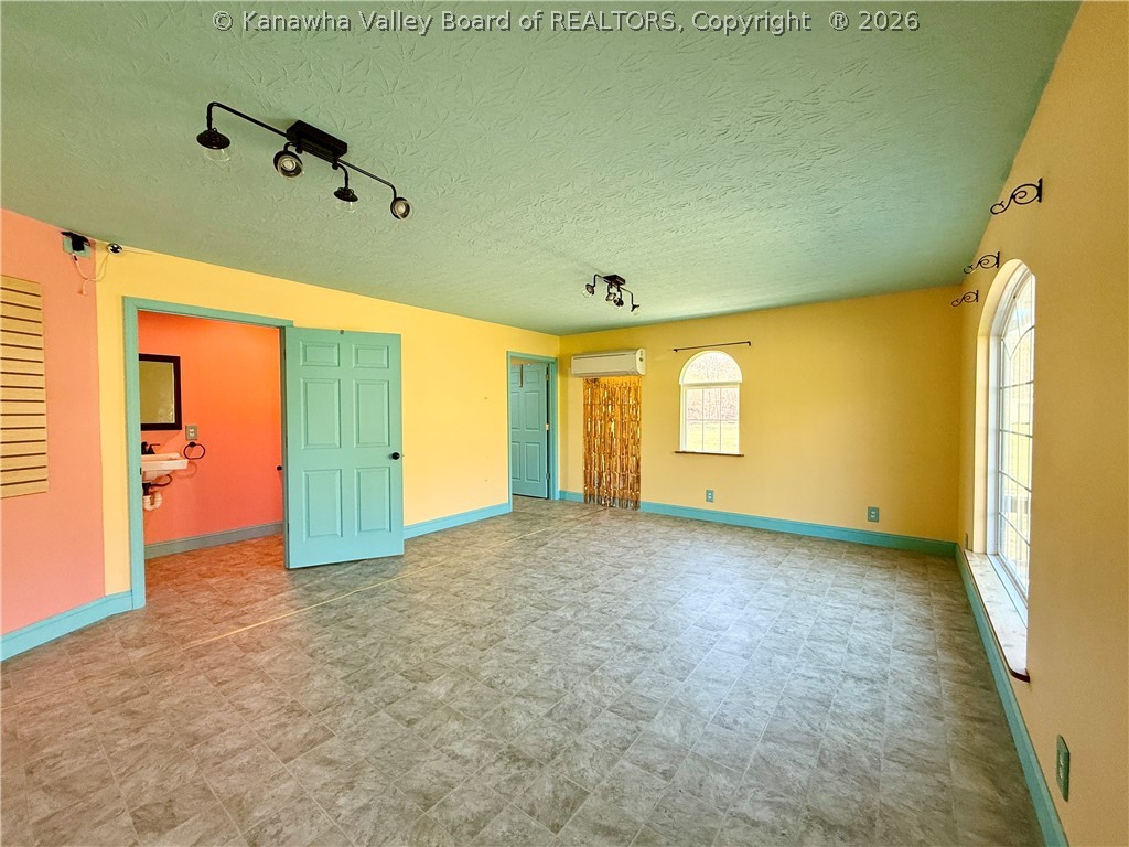 3395 Servia Elmira Road