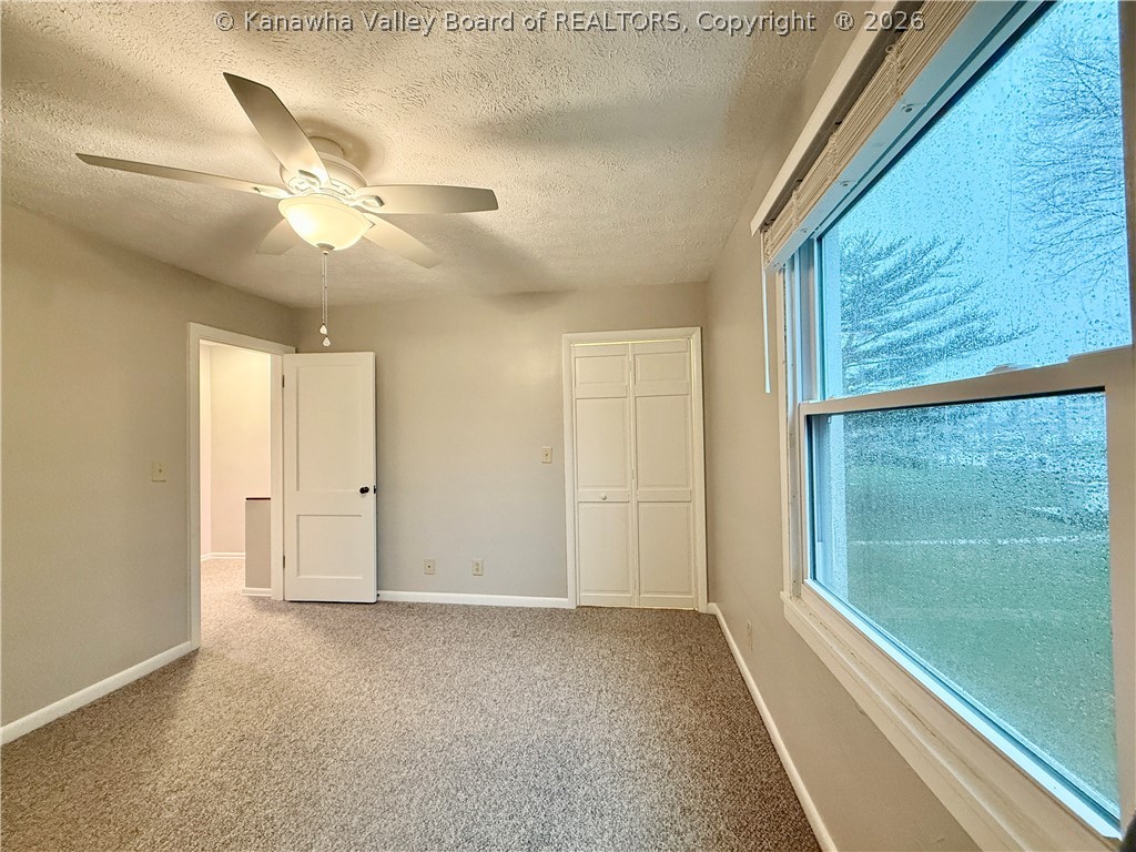 2 Kenna Drive