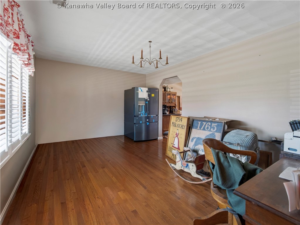 122 Moorefield Place