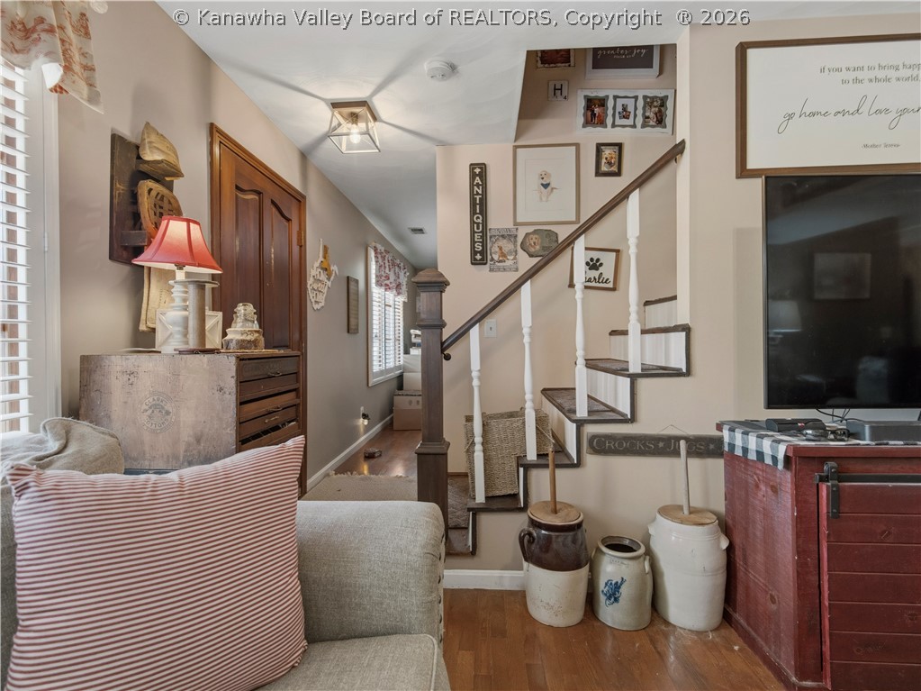 122 Moorefield Place