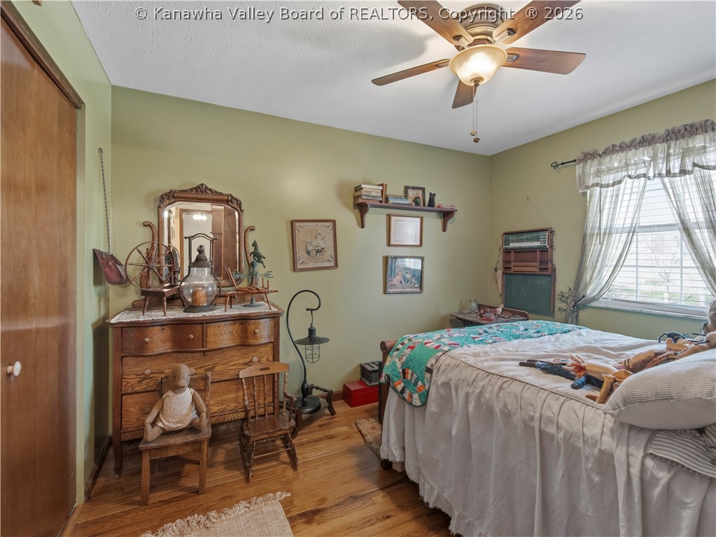 122 Moorefield Place