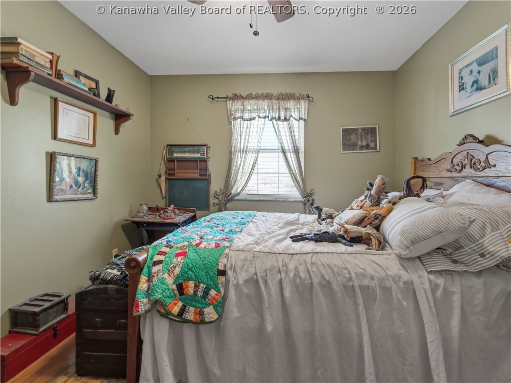 122 Moorefield Place