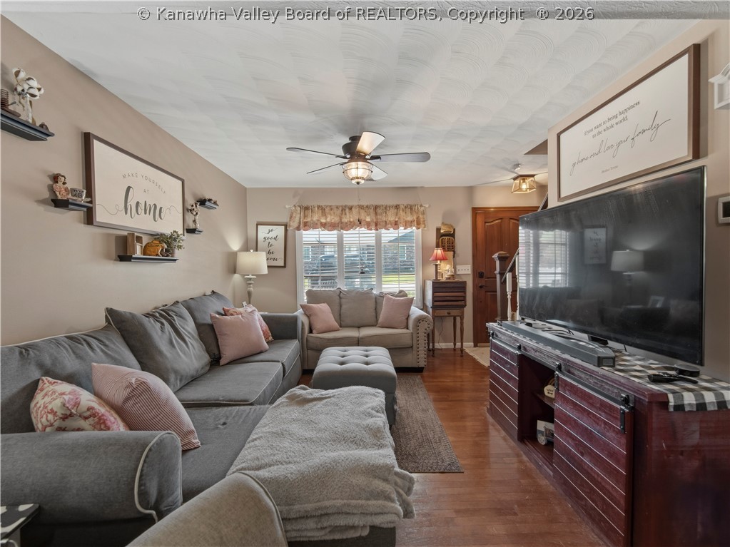 122 Moorefield Place