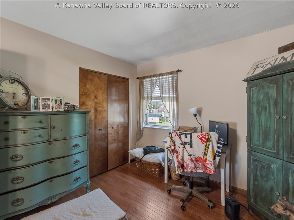 122 Moorefield Place