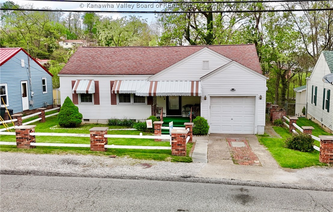 1013 Village Drive