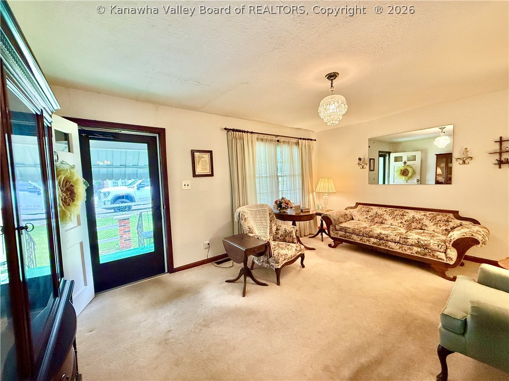1013 Village Drive
