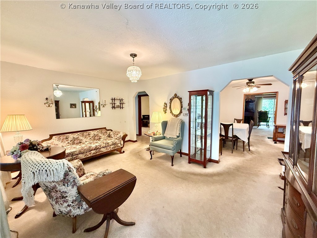 1013 Village Drive