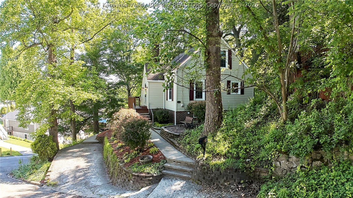 308 Macon Street