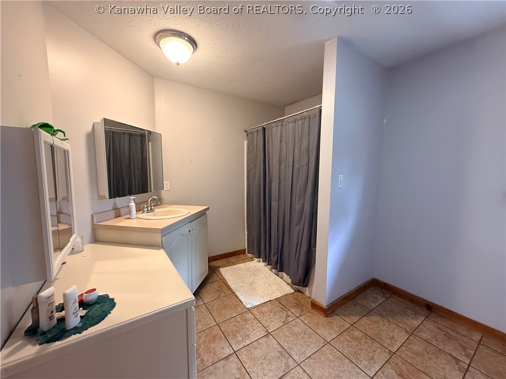 142 Fisher Ridge Road