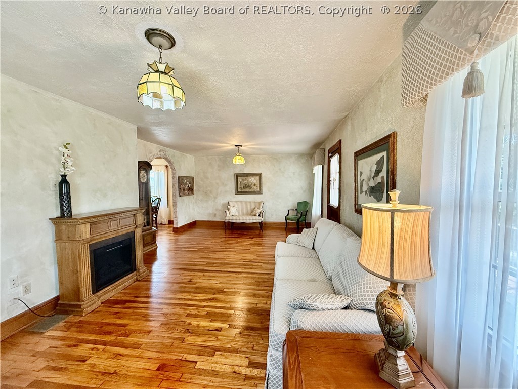 241 N Pinch Road