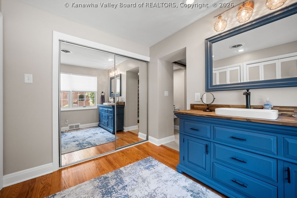 844 Lower Chester Road