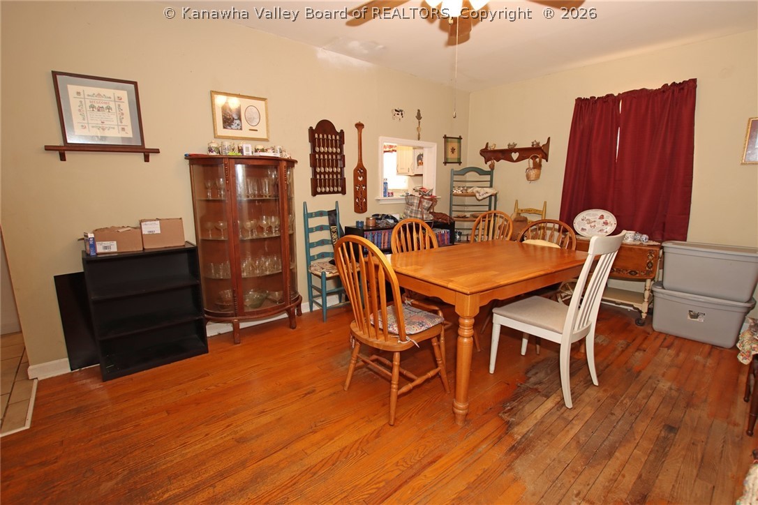2486 Walnut Street