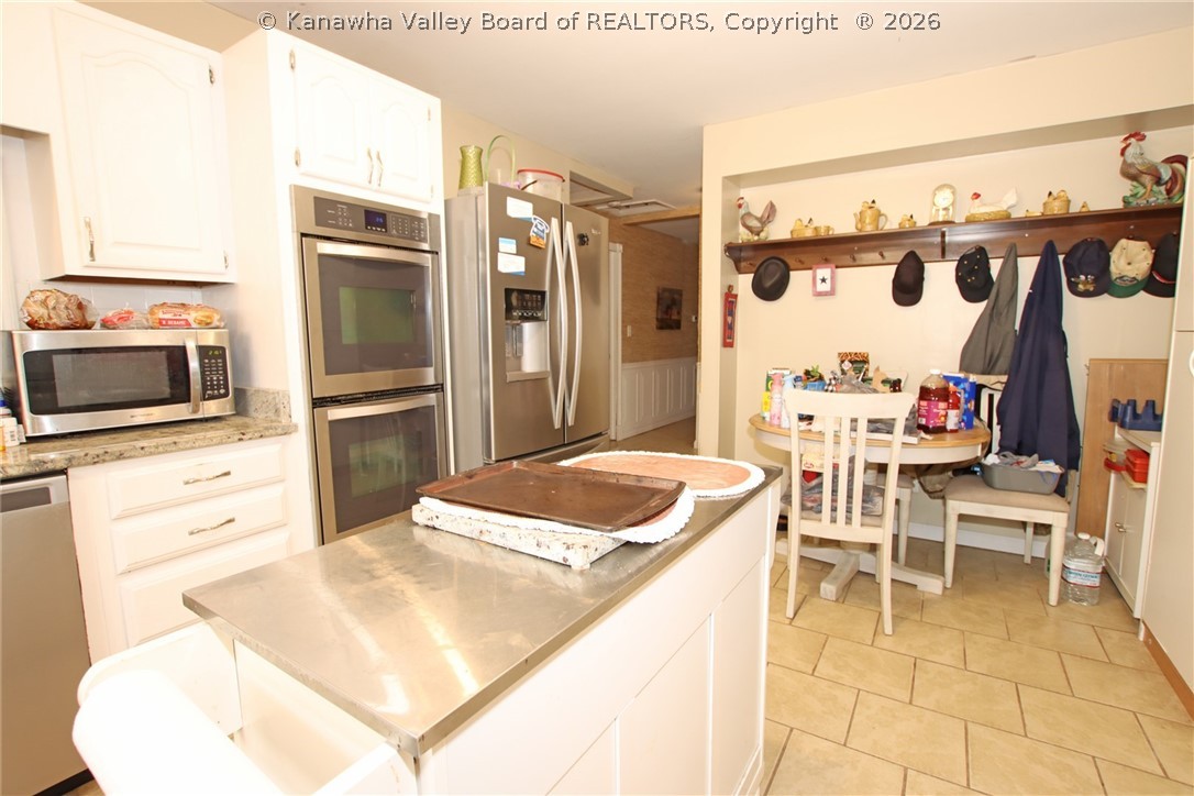 2486 Walnut Street