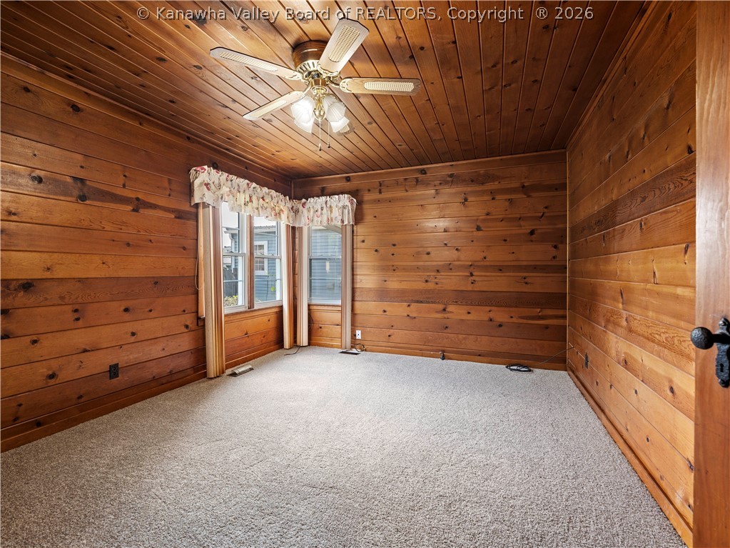 1216 W 12th Street