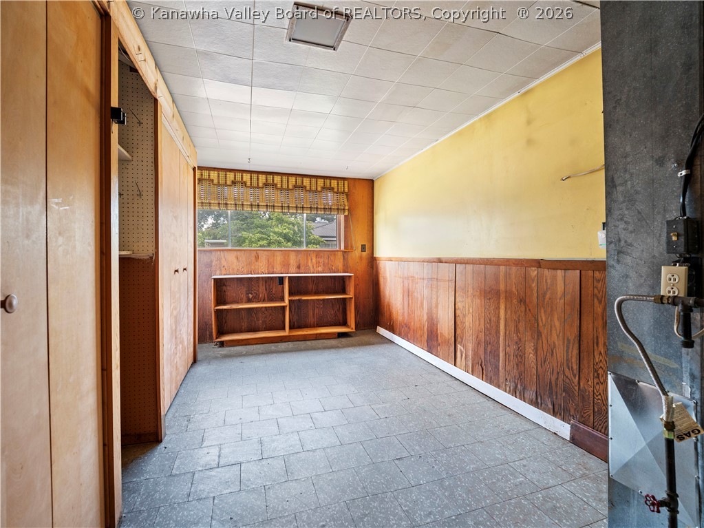 1216 W 12th Street