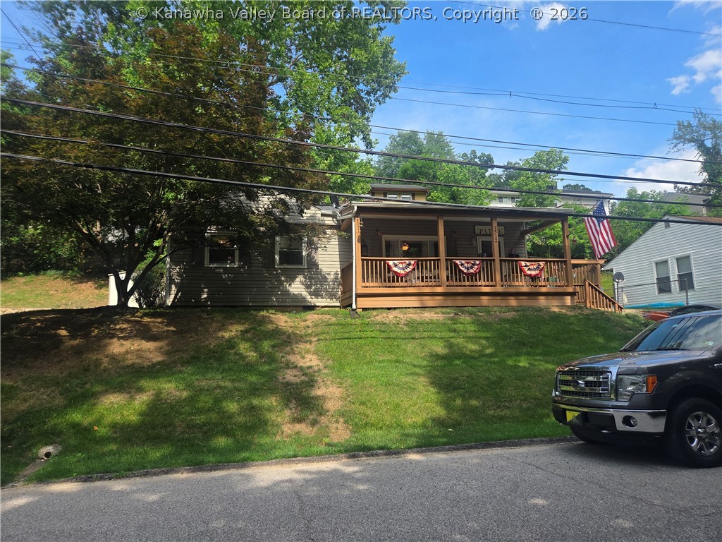 1512 Valley Drive