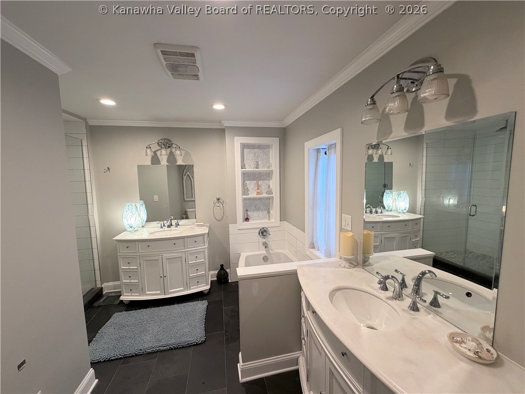 1313 Oakmont Road